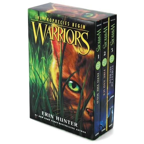 Warriors Box Set: Volumes 1 to 3: Into the Wild, Fire and Ice, Forest of Secrets - Paperback